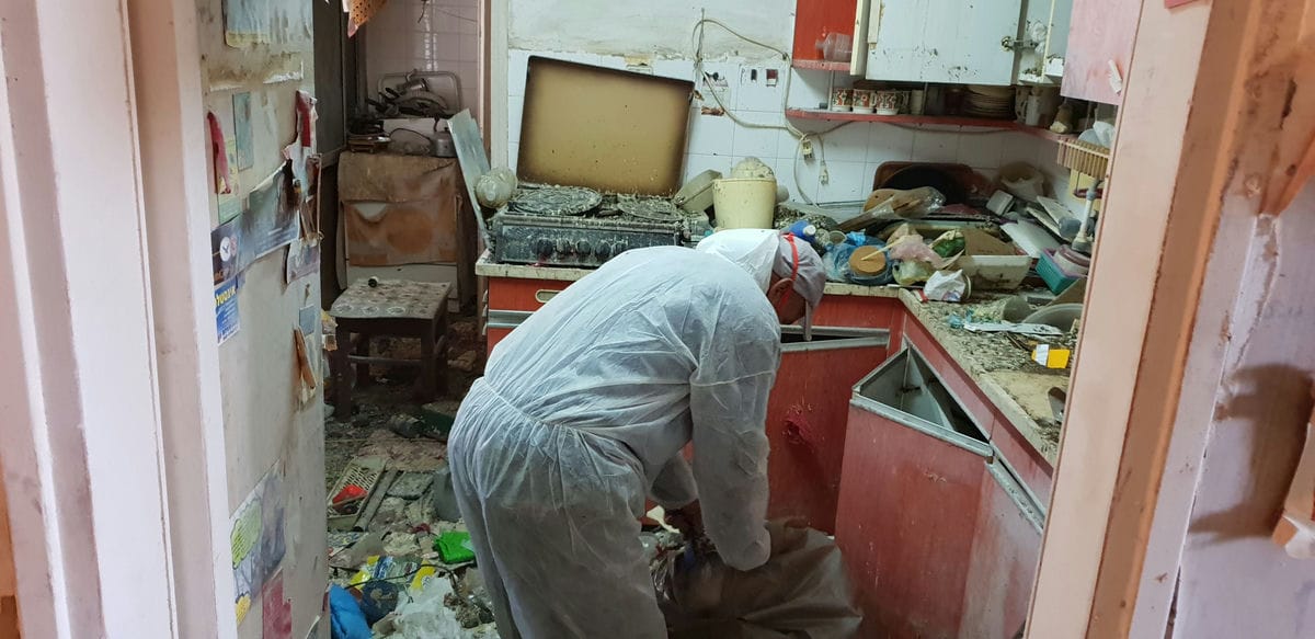 פינוי דירות מסריחות נורא מכל פינה - עשה זאת בעצמך